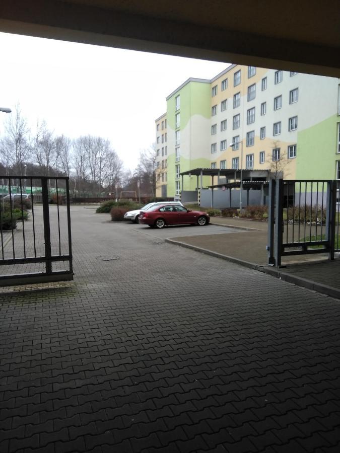 Rezidence Certovka 2121 Free Parking Garage